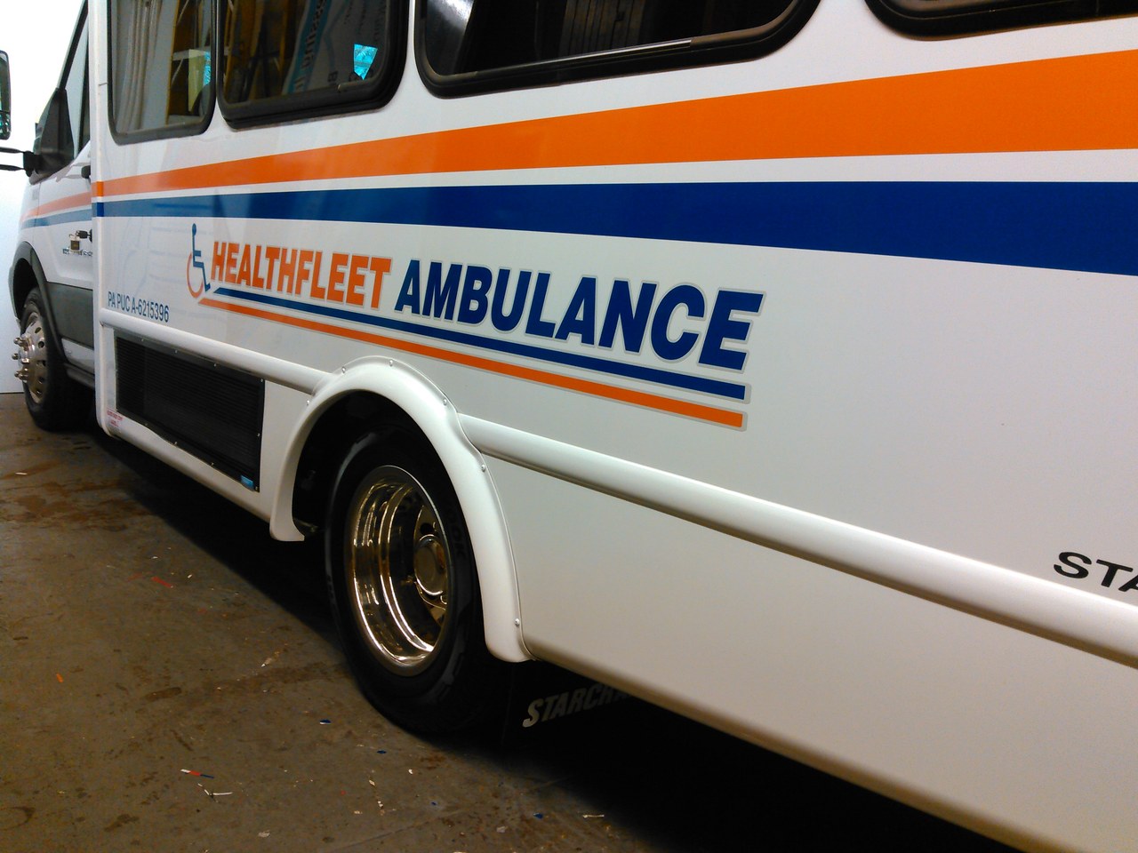 Healthfleet Ambulance Starcraft Transit Bus Side